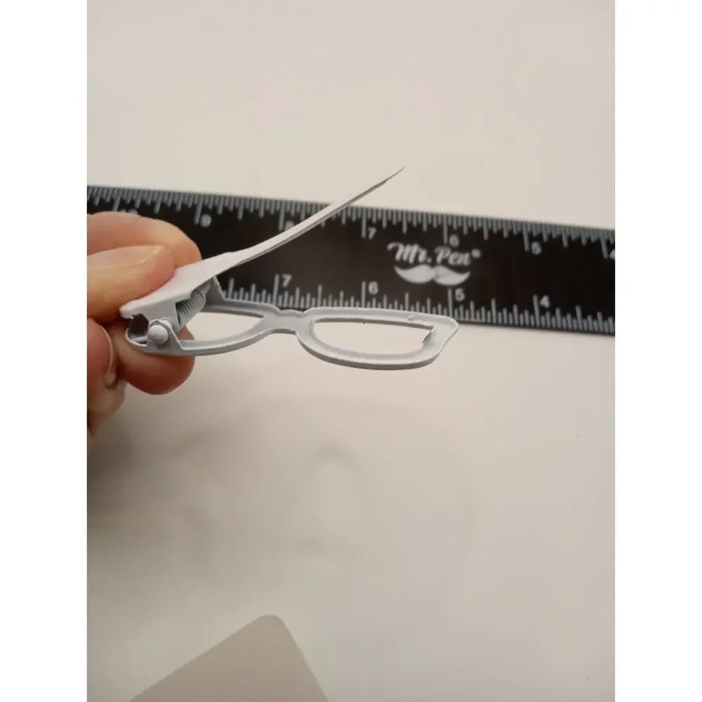 4 pack of Hair Clips Barrettes Sunglasses Glasses Style Black White 0874-878